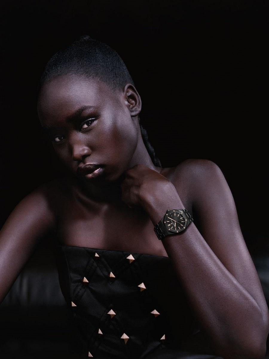 Galleria foto 'Audemars Piguet: i nuovi Royal Oak da donna solo colorati ed eclettici' - foto 1