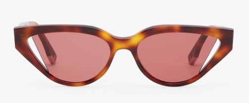 Galleria foto 'Occhiali da sole Cat Eye: i 7 modelli più cool dell’estate' - foto 5