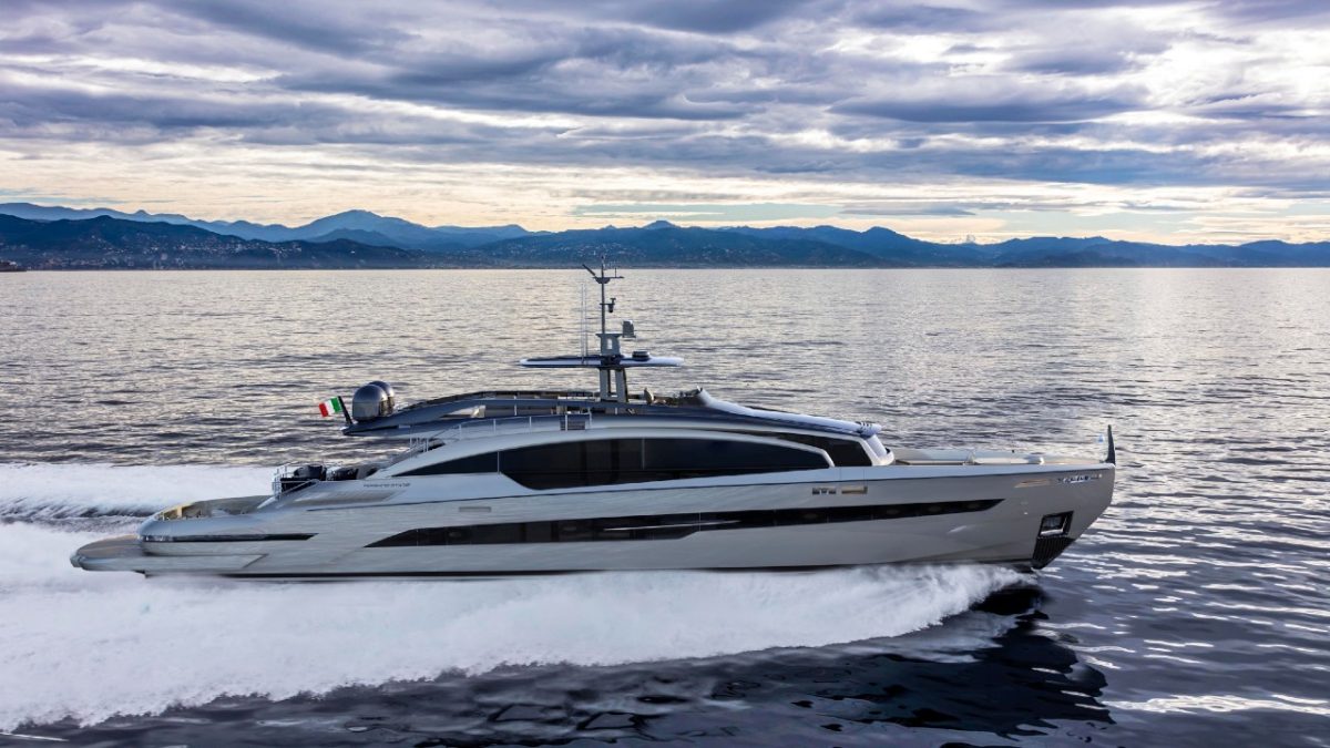 Pershing GTX116: lo Yacht sportivo Extra-Lusso che vi lascerà senza fiato!