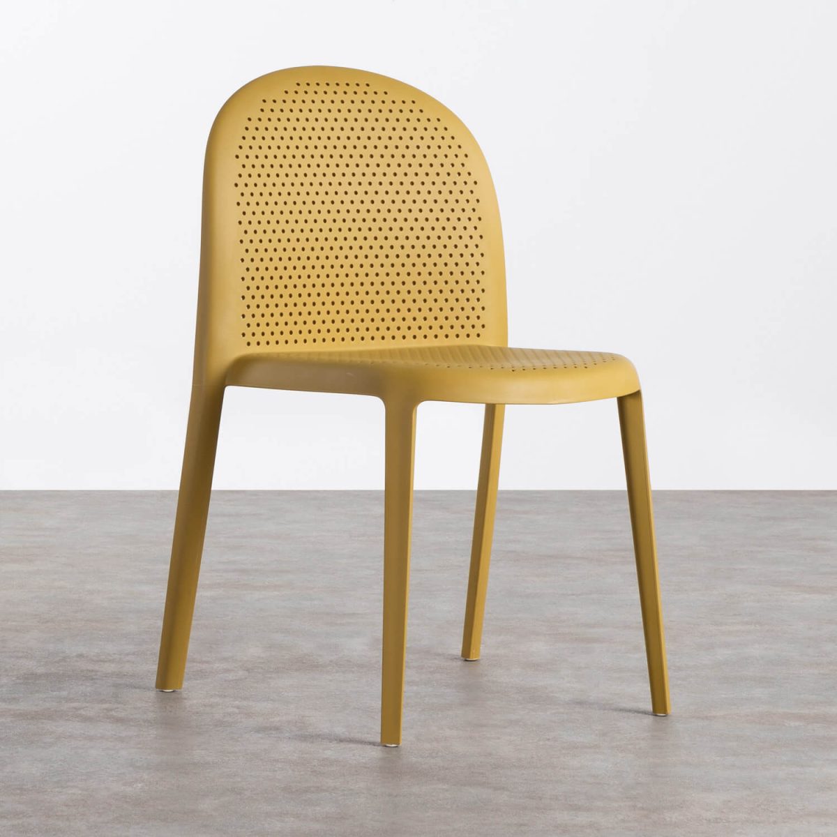 Galleria foto 'The Masie: 6 Sedie davvero uniche dal Catalogo dell’e-commerce d’arredo spagnolo' - foto 4