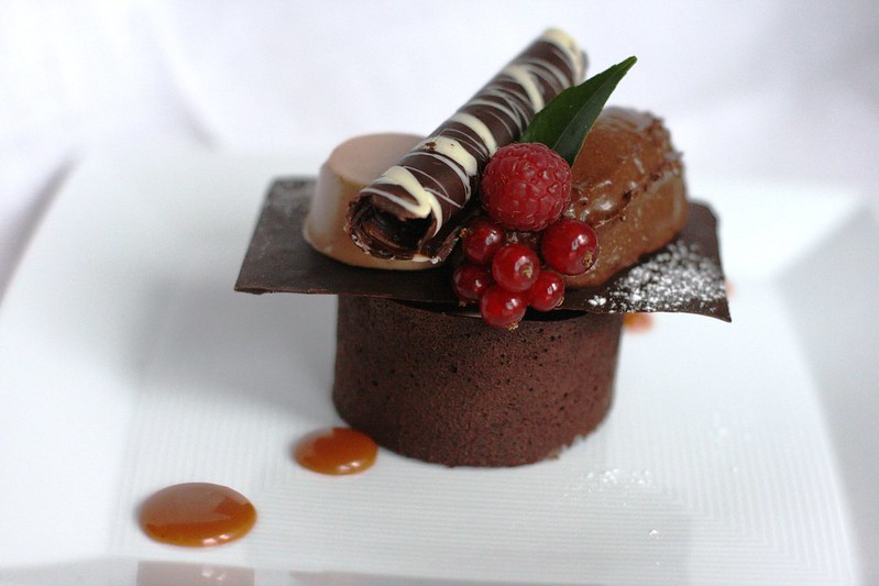 Galleria foto 'Anche i Ricchi mangiano: Ecco quali sono i 5 Ristoranti Stellati d’Italia più amati dall’élite…' - foto 2