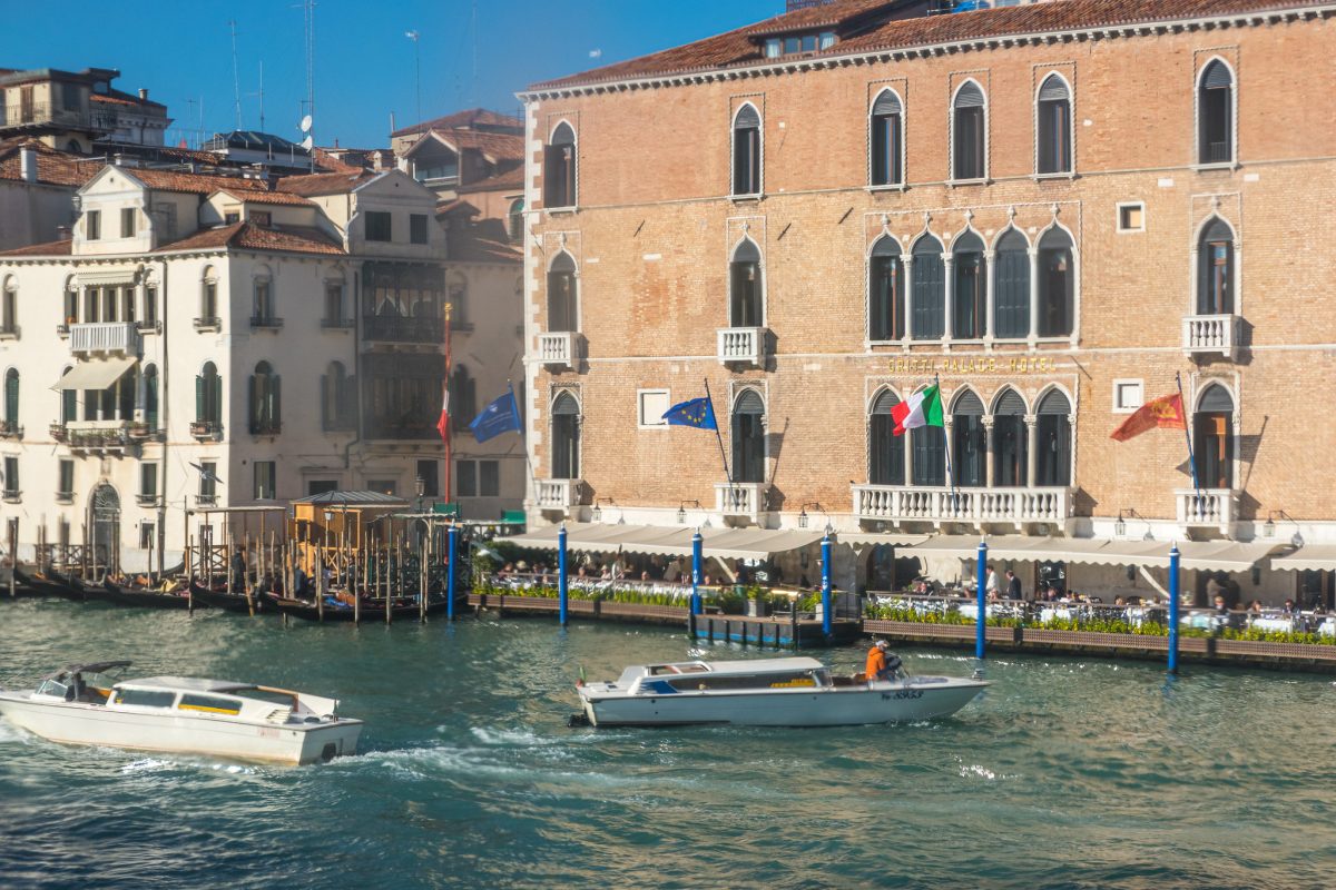 Galleria foto 'Mostra del Cinema di Venezia: Hotel e Location Extra Lusso che accoglieranno Vip ed Eventi patinati!' - foto 2