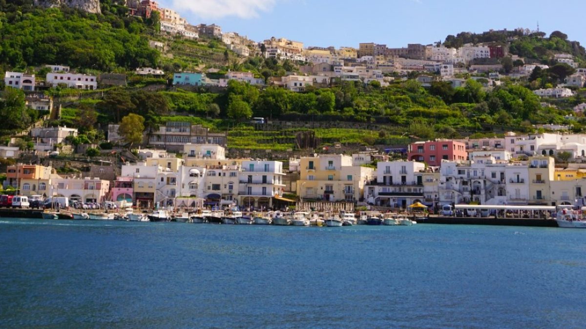 5 Porti Esclusivi del Mediterrano: Ecco quanto spendono i Ricchi per ormeggiare il loro Yacht…