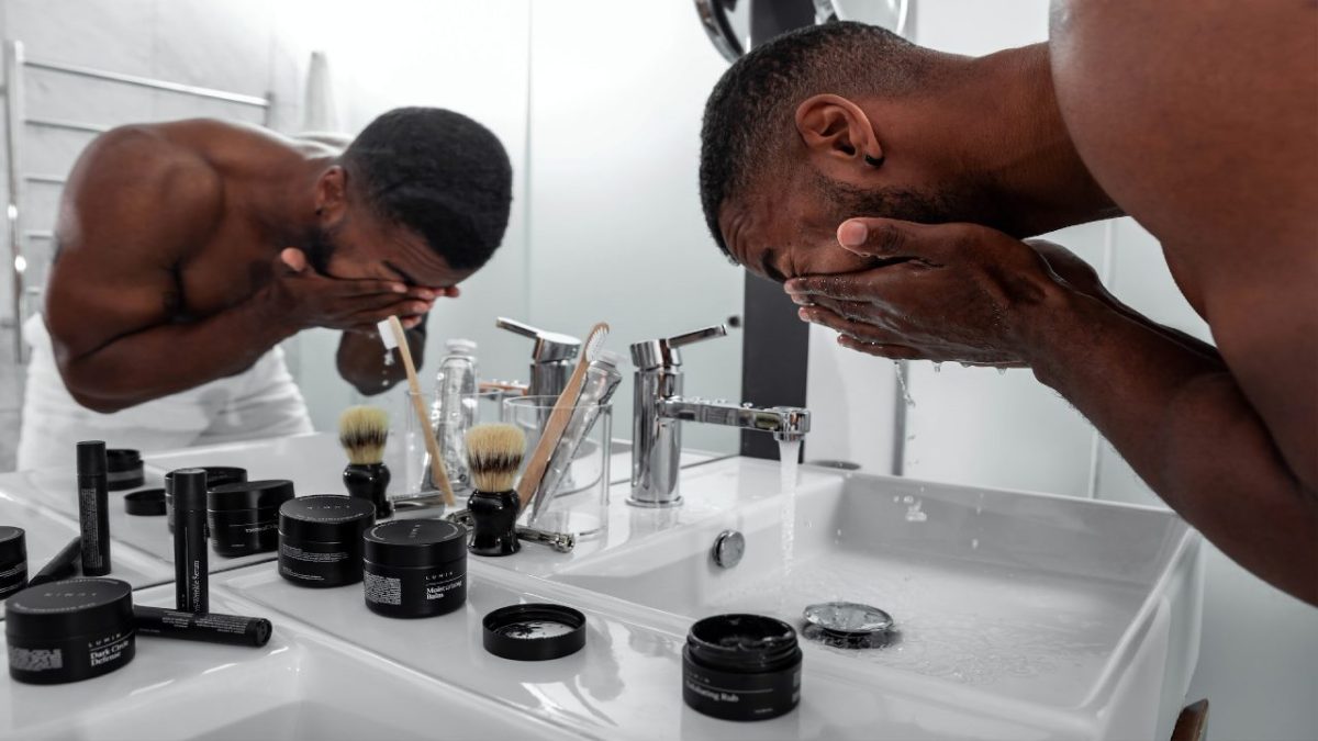 Beauty routine Uomo: 6 prodotti indispensabili per viso e barba!