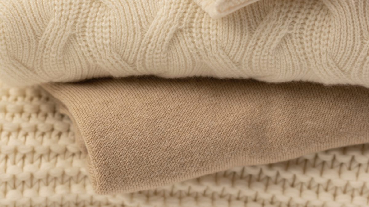 Cashmere: 7 Capi e accessori firmati COS davvero imperdibili!