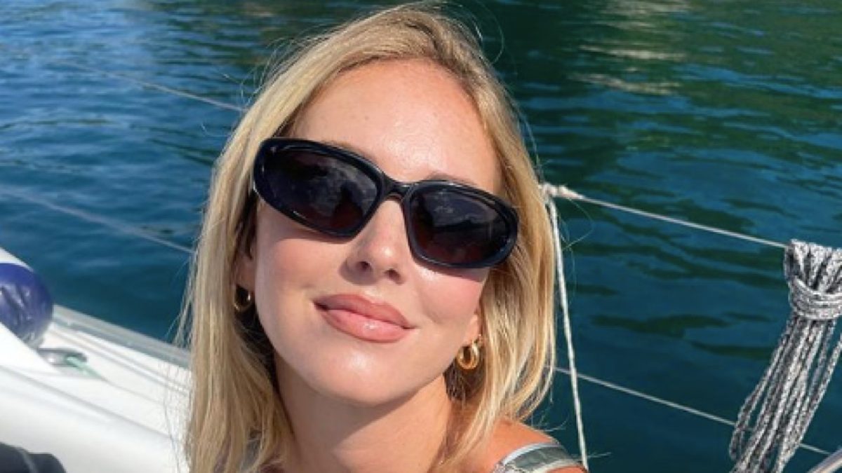 Chiara Ferragni, borsa da 150mila euro per il primo giorno di scuola del figlio