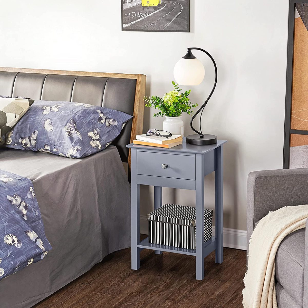 Galleria foto '7 Comodini bellissimi a Prezzi super Convenienti. Una selezione imperdibile!' - foto 5