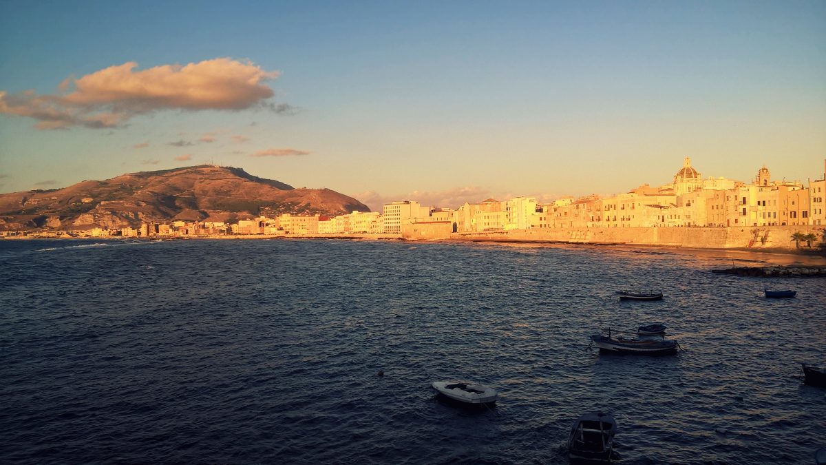 Galleria foto 'Navigare nel Mediterraneo d’Inverno: 3 mete perfette per la tua vacanza in Barca' - foto 3