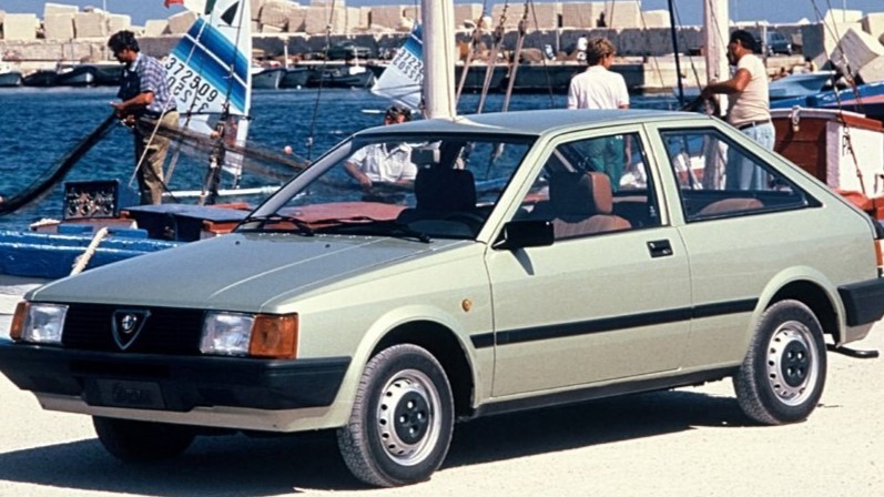 Galleria foto 'Le 6 Auto più brutte di sempre. Resterete sconvolti!' - foto 3