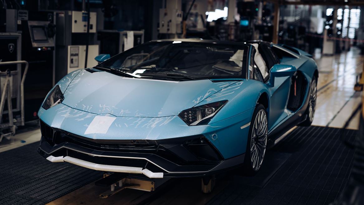 Galleria foto 'Addio Lamborghini Aventador! Termina la produzione dell’iconica V12 “pura”' - foto 4