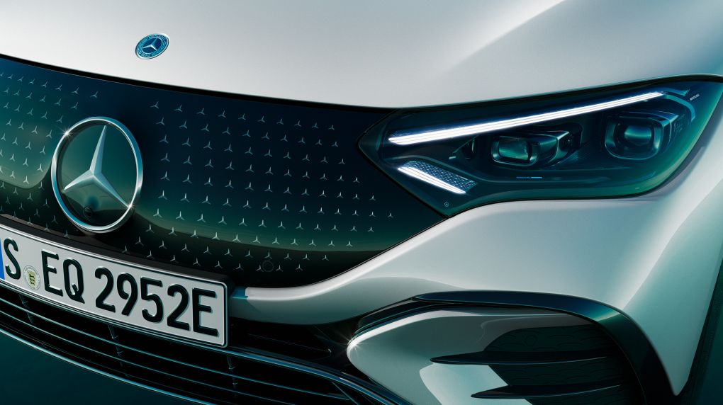 Galleria foto 'Mercedes, la nuova EQE 100% elettrica debutta il prossimo 16 ottobre. Ecco cosa c’è da sapere…' - foto 1