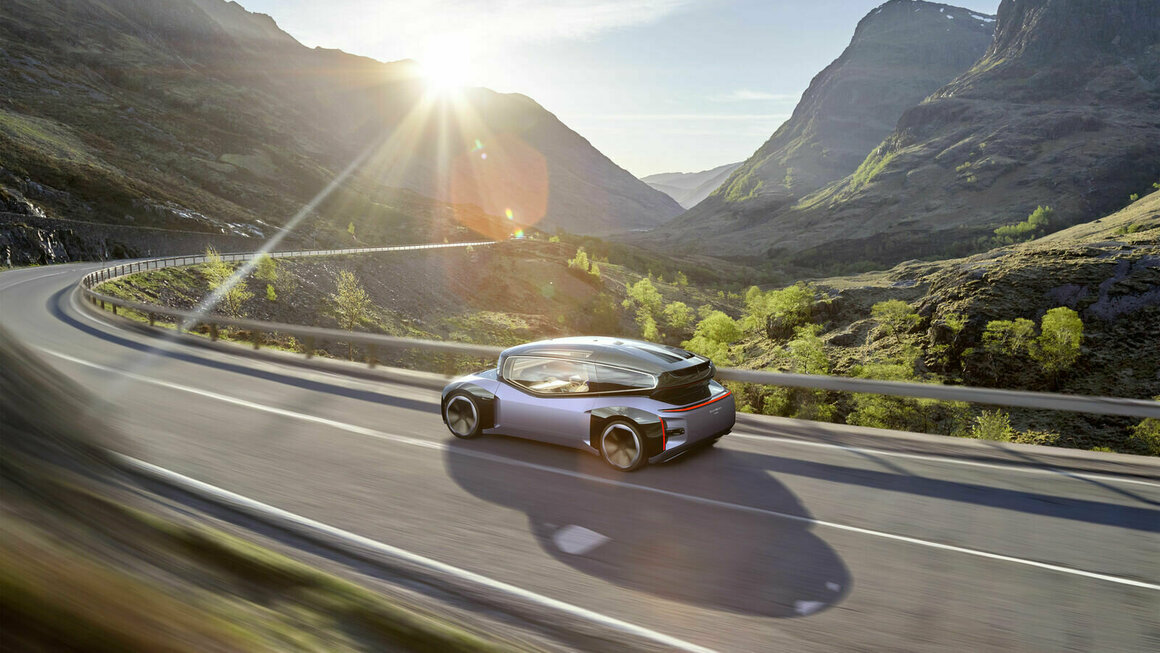 Galleria foto 'Volkswagen presenta Gen.Travel, l’auto elettrica per viaggiare nel Futuro' - foto 3