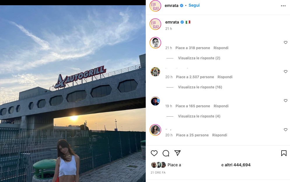Galleria foto 'Emily Ratajkowski è in Italia: lo scatto su Instagram' - foto 1