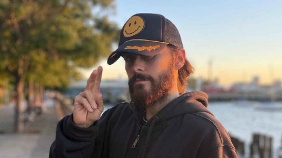 Jared Leto che colpo di testa: le foto fanno il giro del web!