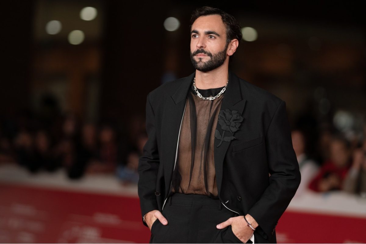 Galleria foto 'Marco Mengoni conquista il red carpet del Festival del Cinema di Roma' - foto 1