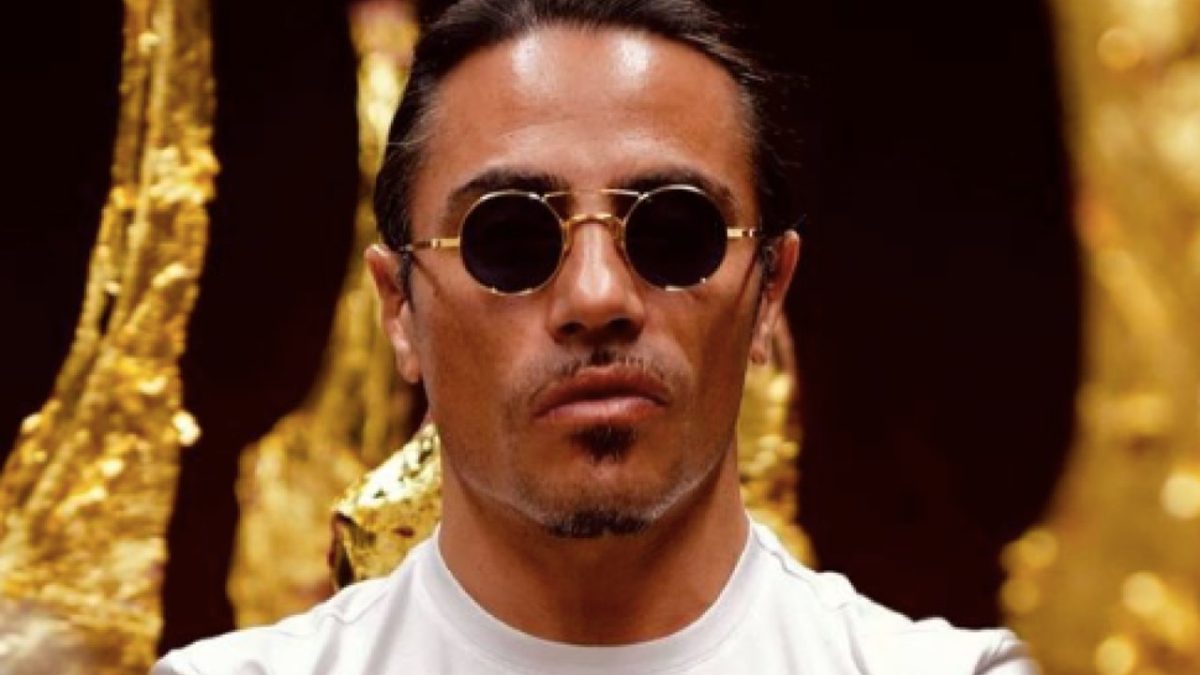 Salt Bae sbarca a Milano, quanto costa magiare da Chef Nusret