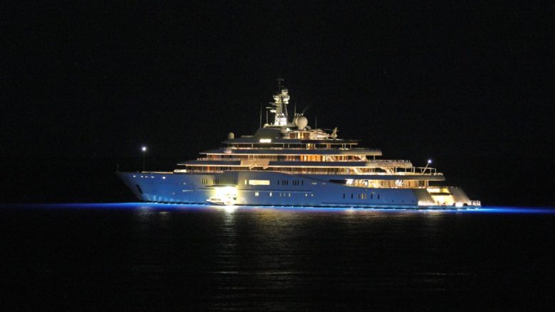 Yacht-Miliardari