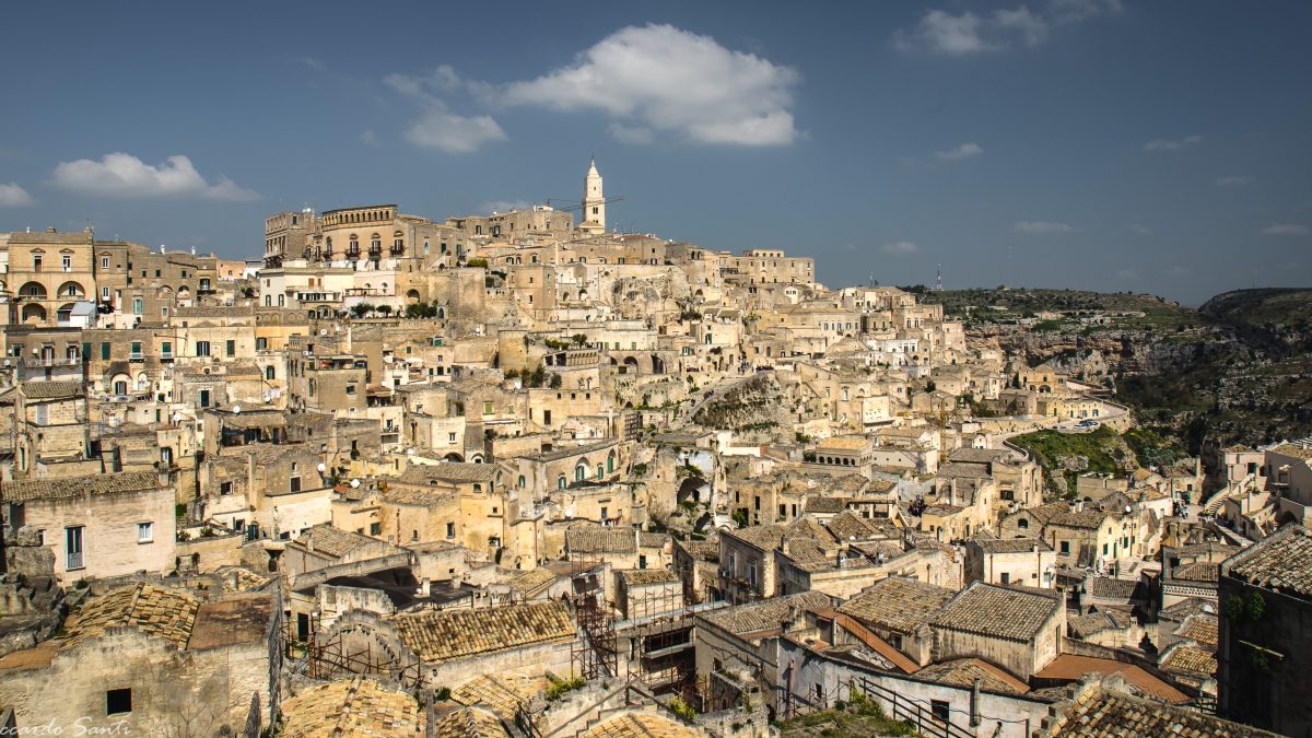 Galleria foto 'Viaggi in moto in Italia: 4 itinerari da sogno per godere dei colori dell’autunno' - foto 1