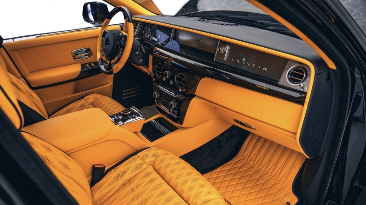 Galleria foto 'Mansory di Rolls-Royce Phantom, la limited edition super Lusso da quasi un milione di euro!' - foto 2