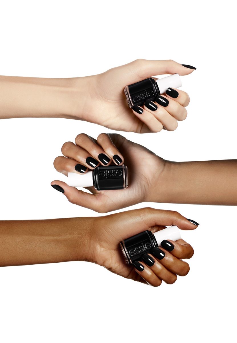 Galleria foto 'Smalti autunnali: 5 colori di tendenza per una manicure sempre alla moda' - foto 1