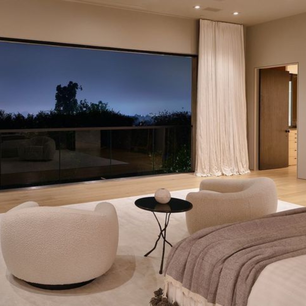 Galleria foto 'La Villa Extra Lusso di Kylie Jenner e Travis Scott in vendita dopo la rottura!' - foto 2