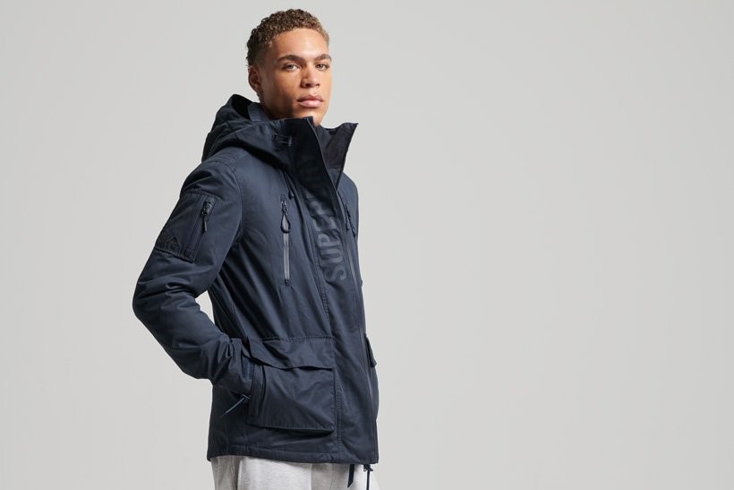 Galleria foto 'Le iconiche Windcheater Superdry: 5 Giacche da non perdere assolutamente!' - foto 3