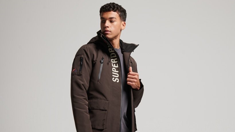 Galleria foto 'Le iconiche Windcheater Superdry: 5 Giacche da non perdere assolutamente!' - foto 6