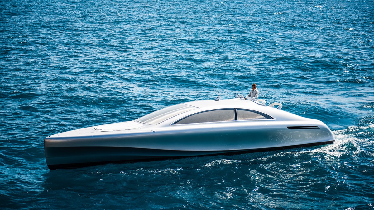 Galleria foto 'Dalle Supercar agli Yacht di Lusso: 3 Case automobilistiche che hanno imparato a navigare!' - foto 4