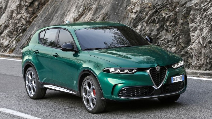 Galleria foto 'La Sfida dei SUV: Alfa Romeo Tonale vs BMW X1. Quale scegliere…' - foto 2
