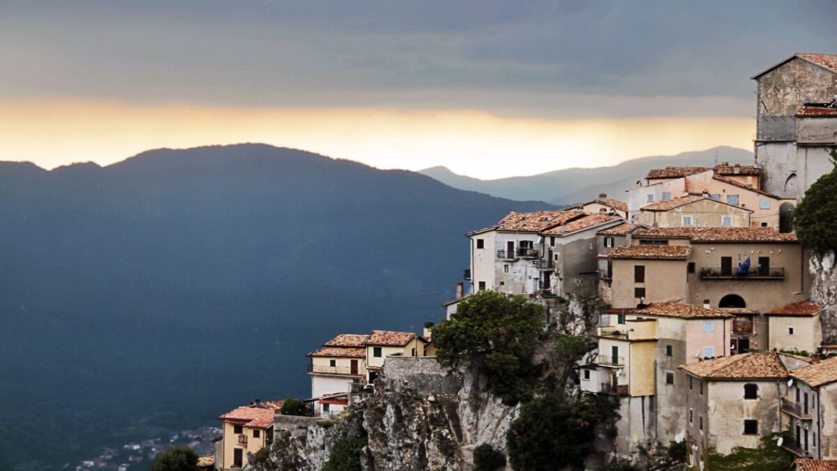 Borghi d’Autore: 5 località rinate grazie a straordinari artisti e creativi!