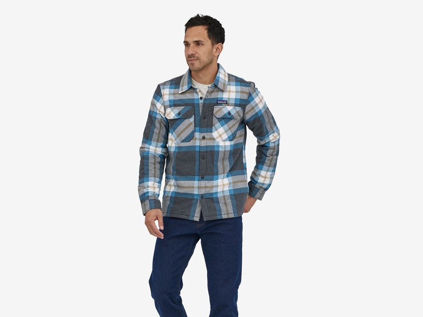 Galleria foto 'Patagonia veste l’Uomo per l’Inverno: 6 capi perfetti per combattere il Freddo!' - foto 2