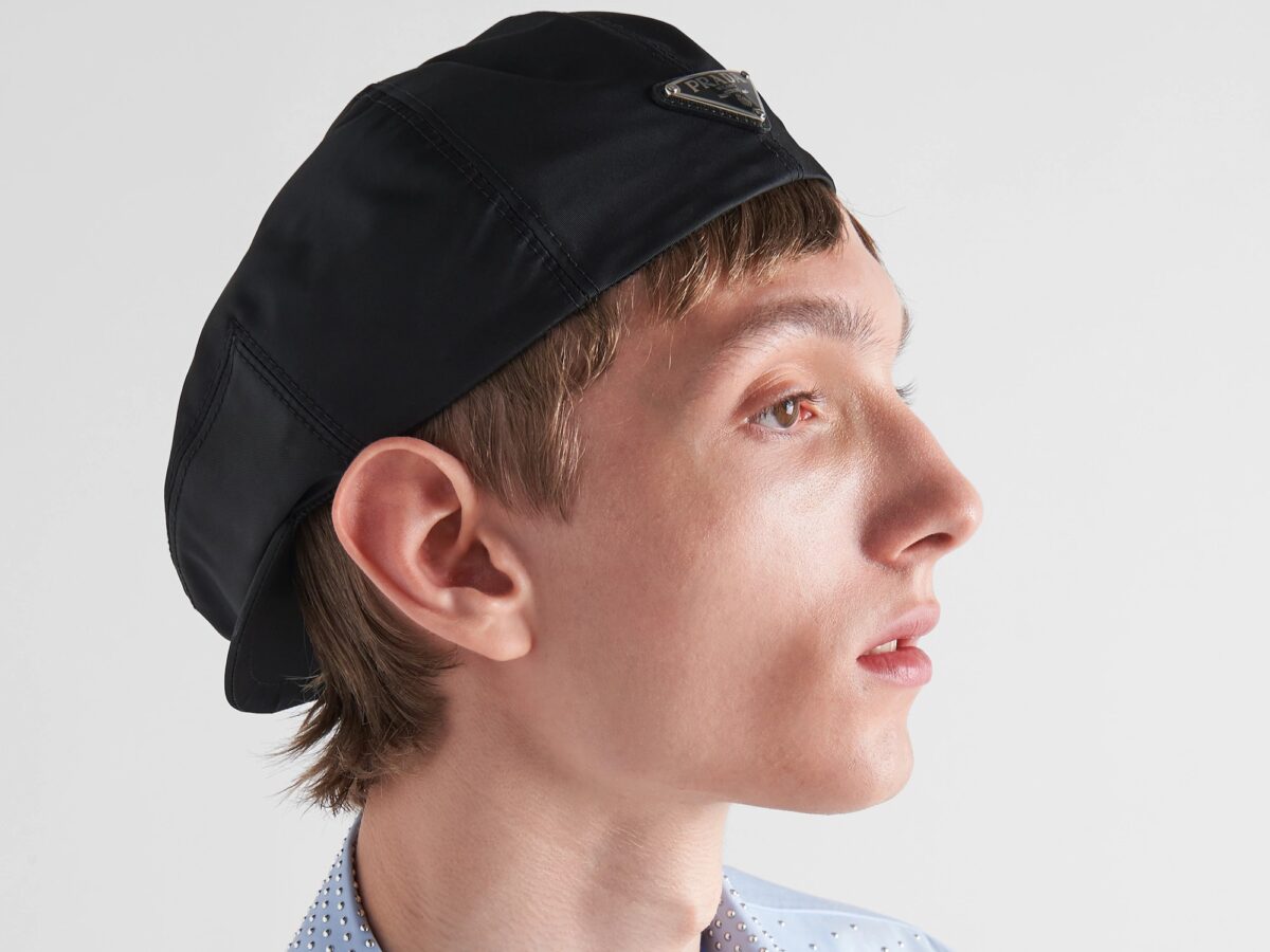 Galleria foto 'Prada e il suo raffinato streetwear: 7 capi perfetti dalla collezione Holiday Uomo' - foto 7