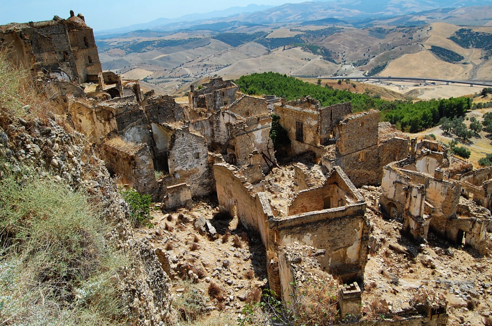 Borghi da paura: 3 luoghi misteriosi per un week end inquietante