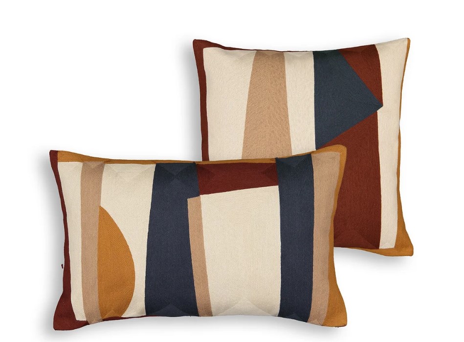 Galleria foto 'Come arredare il Salotto con meno di 900 Euro: Mobili, Divano e Complementi di Lusso a un budget piccolissimo!' - foto 2