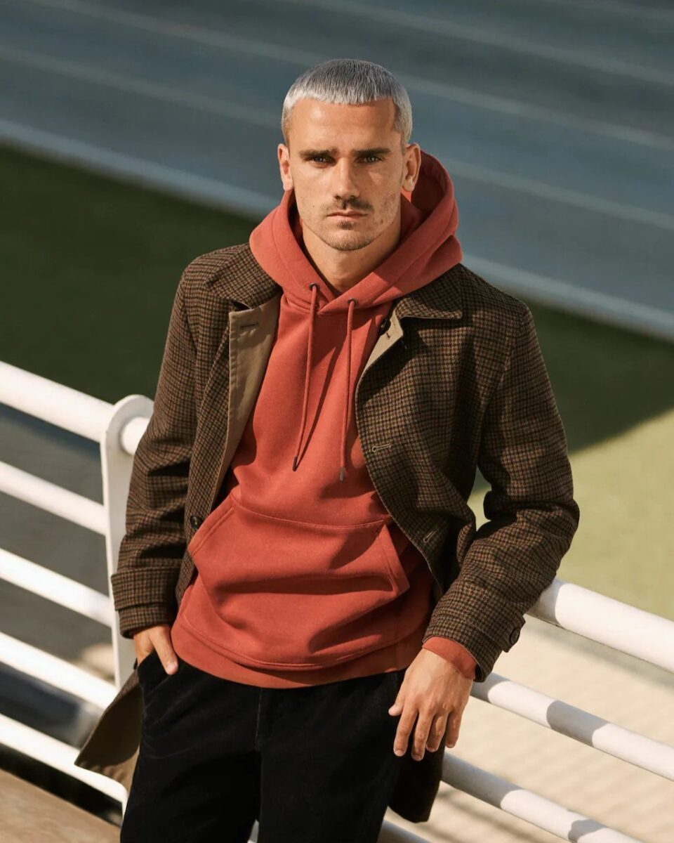 Galleria foto 'Antoine Griezmann per Mango Uomo: 6 Capi di una Collezione a prova di Campione' - foto 5
