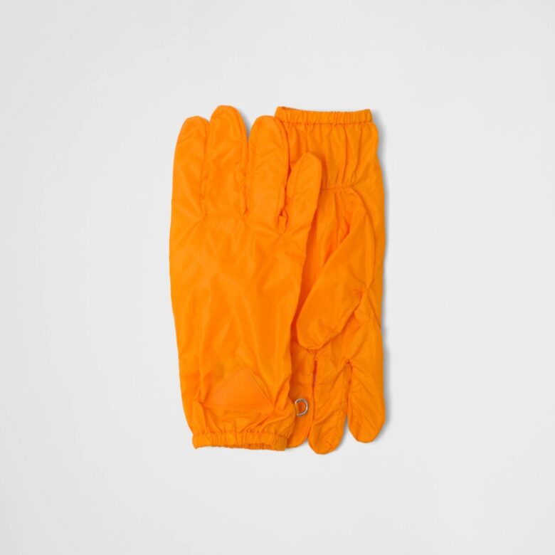 guanti-in-nylon-prada