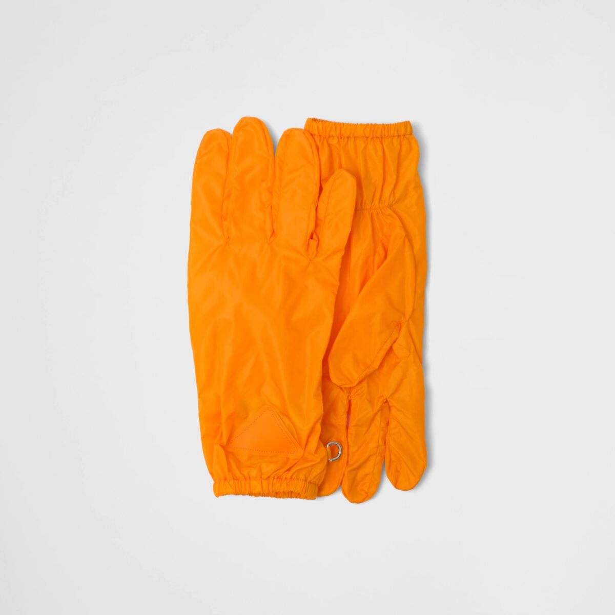 Galleria foto 'Guanti per Uomo, Raffinati e Chic! Ecco le 7 migliori proposte griffate…' - foto 2