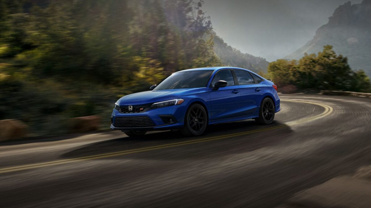 Galleria foto 'Honda Civic si risveglia e:HEV, ecco la nuova versione Full Hybrid da 34.000 euro!' - foto 1