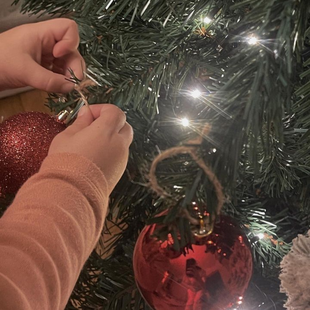 Galleria foto 'Luca Argentero e Cristina Marino, il Lusso di ben due maestosi Alberi di Natale!' - foto 3