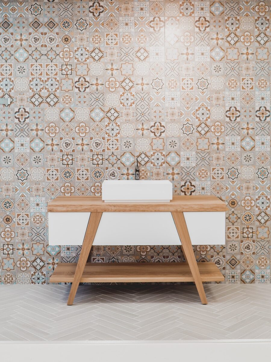 Galleria foto 'Come decorare le Pareti del Bagno: 7 Idee Chic da Copiare!' - foto 6