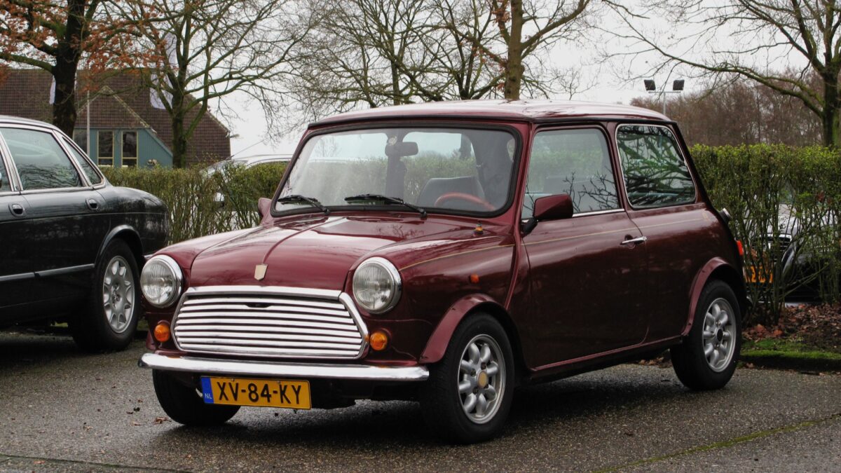 Galleria foto 'Auto d’Epoca Low cost: 4 modelli Vintage sotto i 5 mila euro' - foto 4