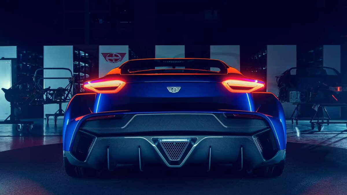 Galleria foto 'Donkervoort presenta F22, la Supercar estrema!' - foto 3