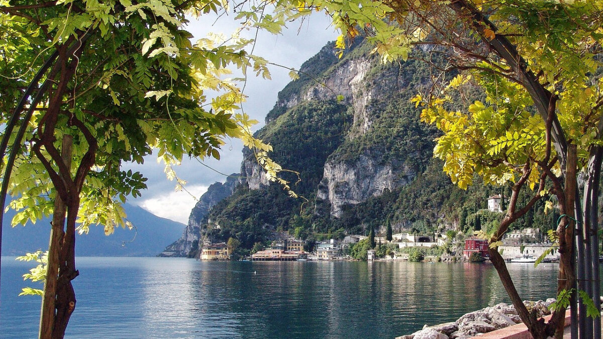 5 Borghi suggestivi sulle rive del Lago di Garda. Da non perdere!