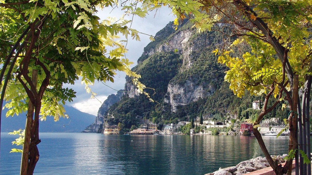 La chiamano la Portofino del Lago di Garda, una location che vi lascerà senza fiato!