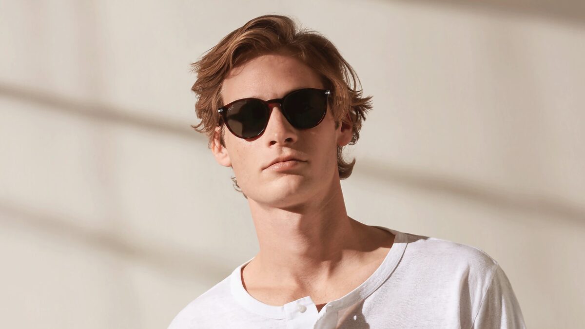 Galleria foto 'Persol, Occhiali da sole dal fascino intramontabile: 4 modelli cult!' - foto 3