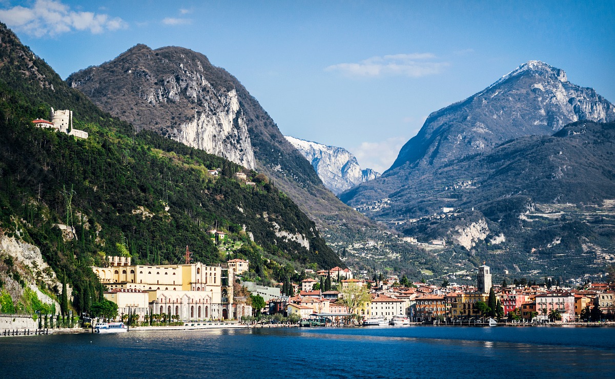 vista di Riva del Garda sul Lago di Garda