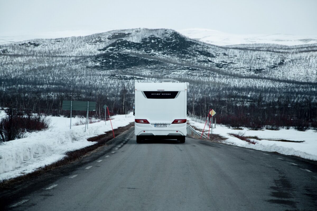 Galleria foto 'In Camper sulla Neve? 6 Regole d’Oro per un weekend Extra comfort!' - foto 2