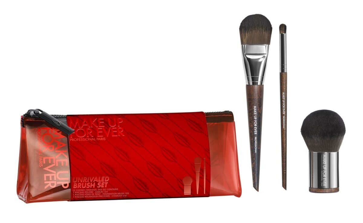 Galleria foto 'Make up perfetto: 5 accessori che non devono mancare nella tua Trousse!' - foto 3