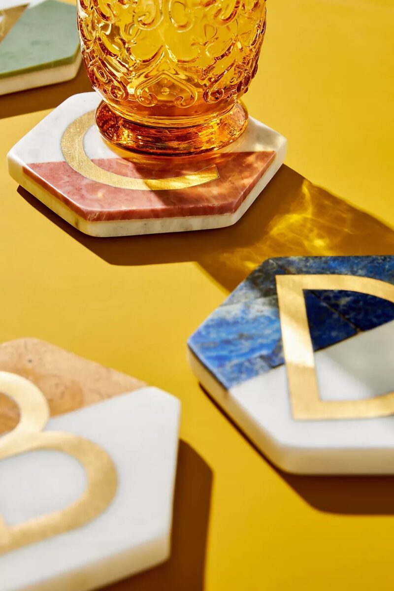 Galleria foto '7 Originali servizi di Piatti, Tazze e Bicchieri da acquistare su Anthropologie per Natale!' - foto 2
