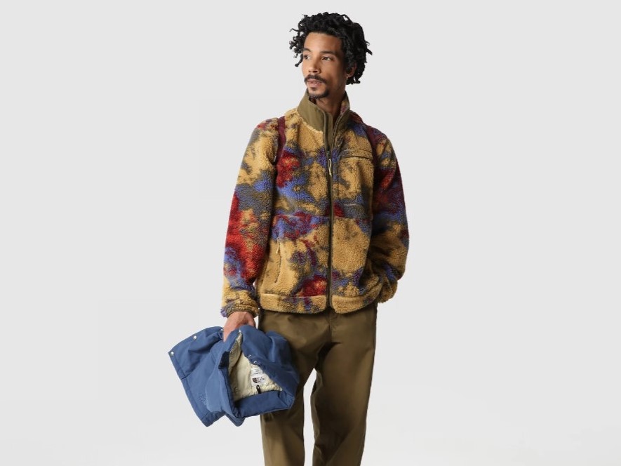 Galleria foto '5 capi Mimetici super cool che non possono mancare nel guardaroba maschile!' - foto 2